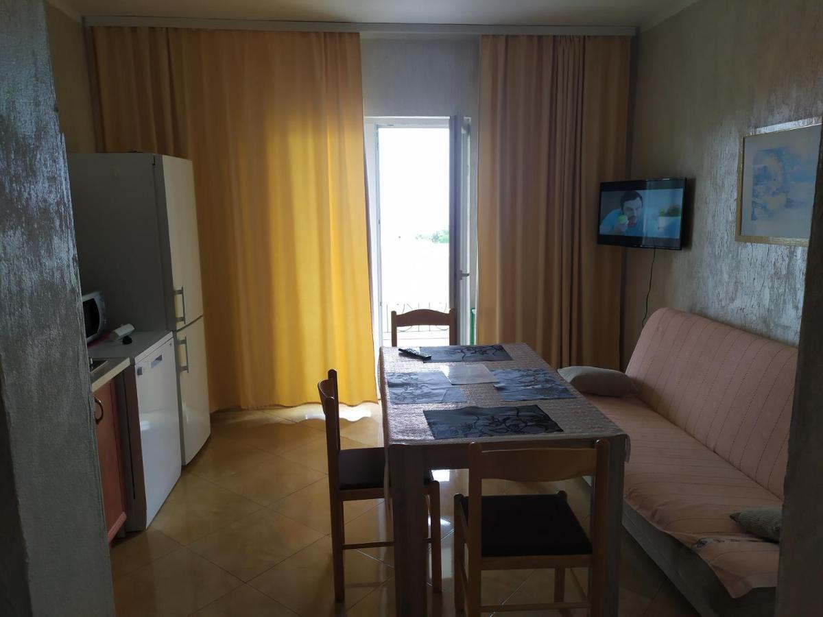Apartments Svetlana Утєха Екстер'єр фото