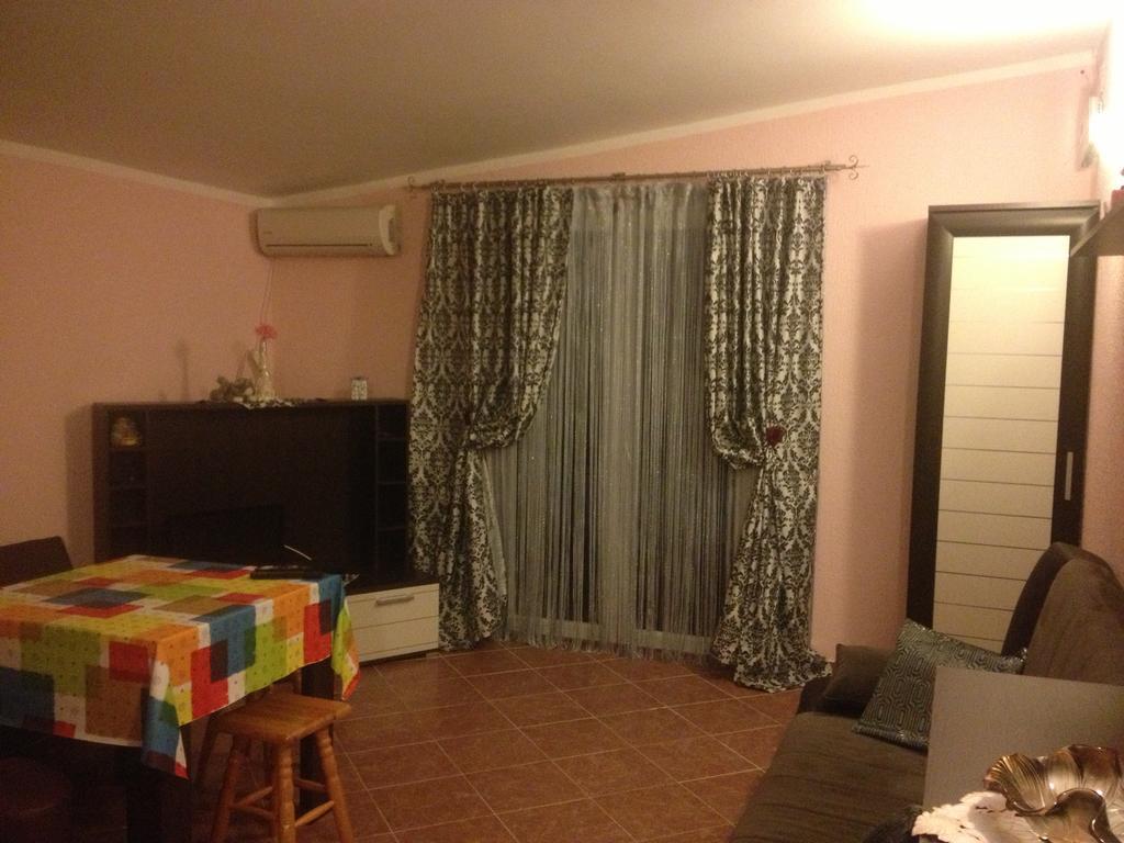 Apartments Svetlana Утєха Екстер'єр фото