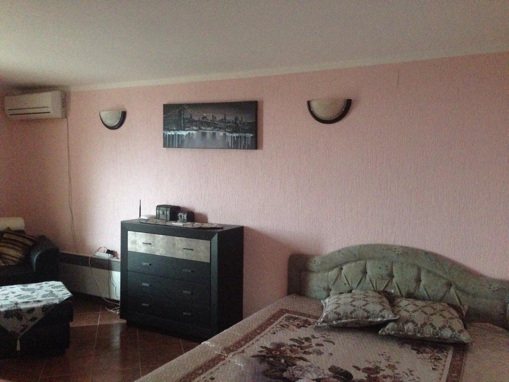 Apartments Svetlana Утєха Екстер'єр фото