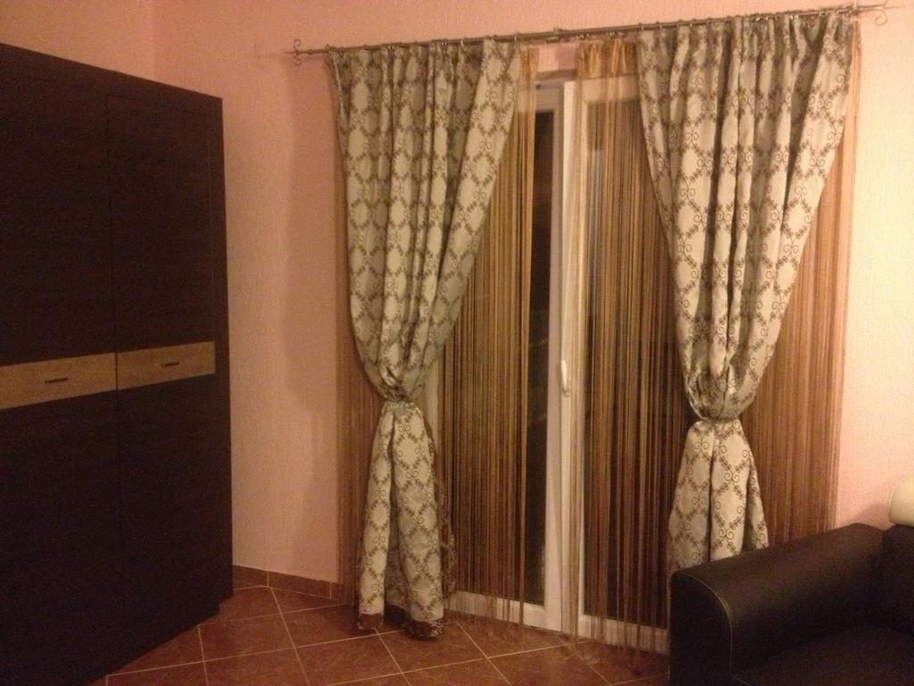Apartments Svetlana Утєха Екстер'єр фото