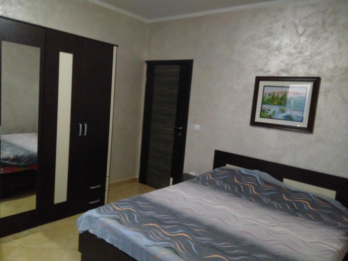 Apartments Svetlana Утєха Екстер'єр фото